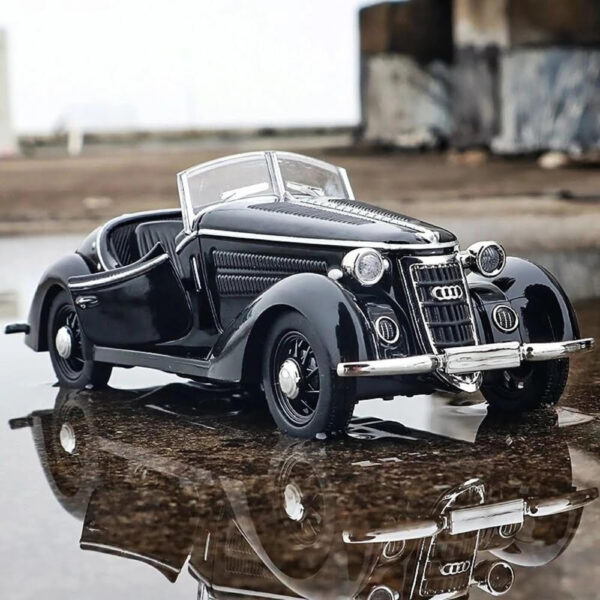1:36 Interactive Design Audi Wanderer W25k Die-Cast Model Alloy Car With Light - Image 3